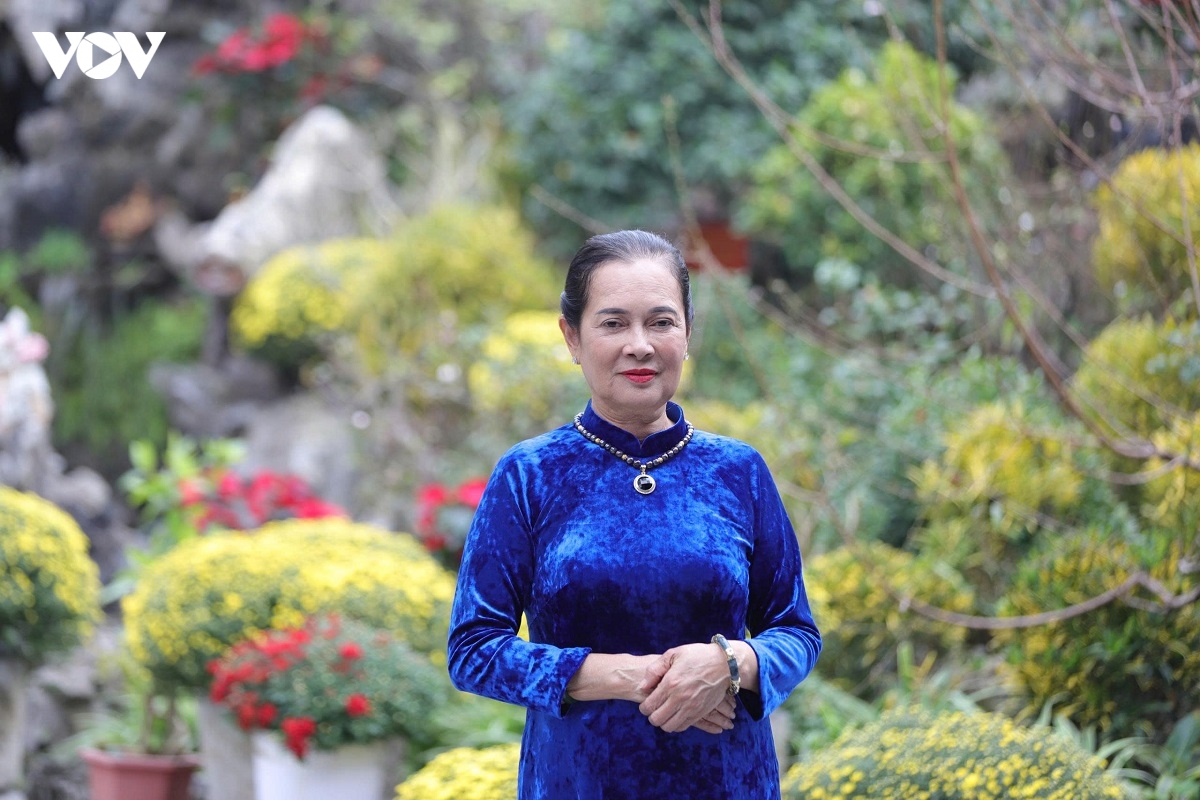 tet phu day - sac xuan trong tin nguong tho mau hinh anh 2