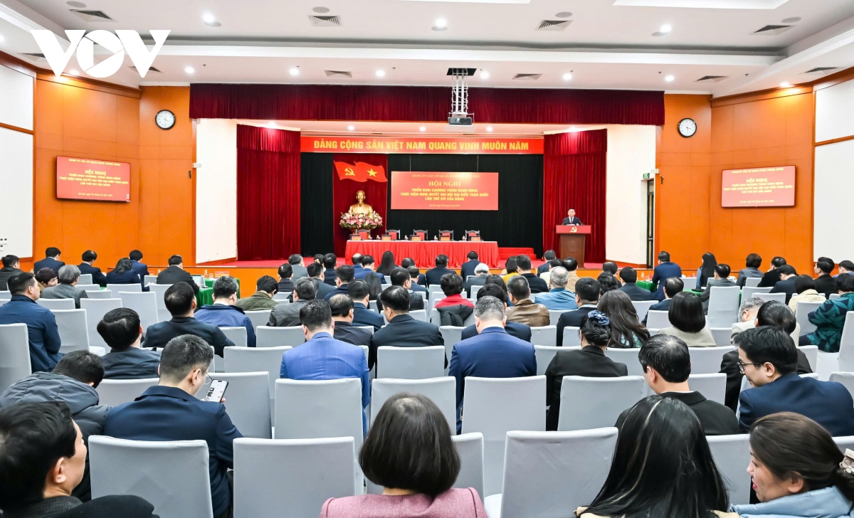 phai chuyen tu tu duy hoc tap, quan triet nghi quyet sang hieu sau, hanh dong dung hinh anh 2