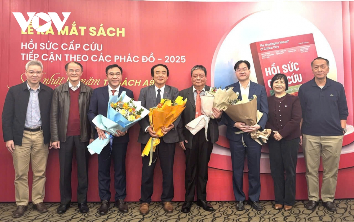 them cuon sach y khoa giup rut ngan gio vang cuu song benh nhan hinh anh 2