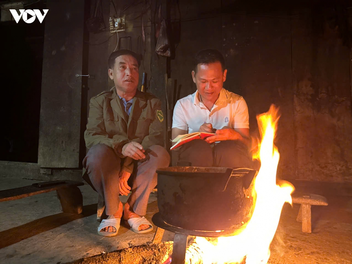 tuyen truyen bau cu - dung nguoi, dung cach hinh anh 4
