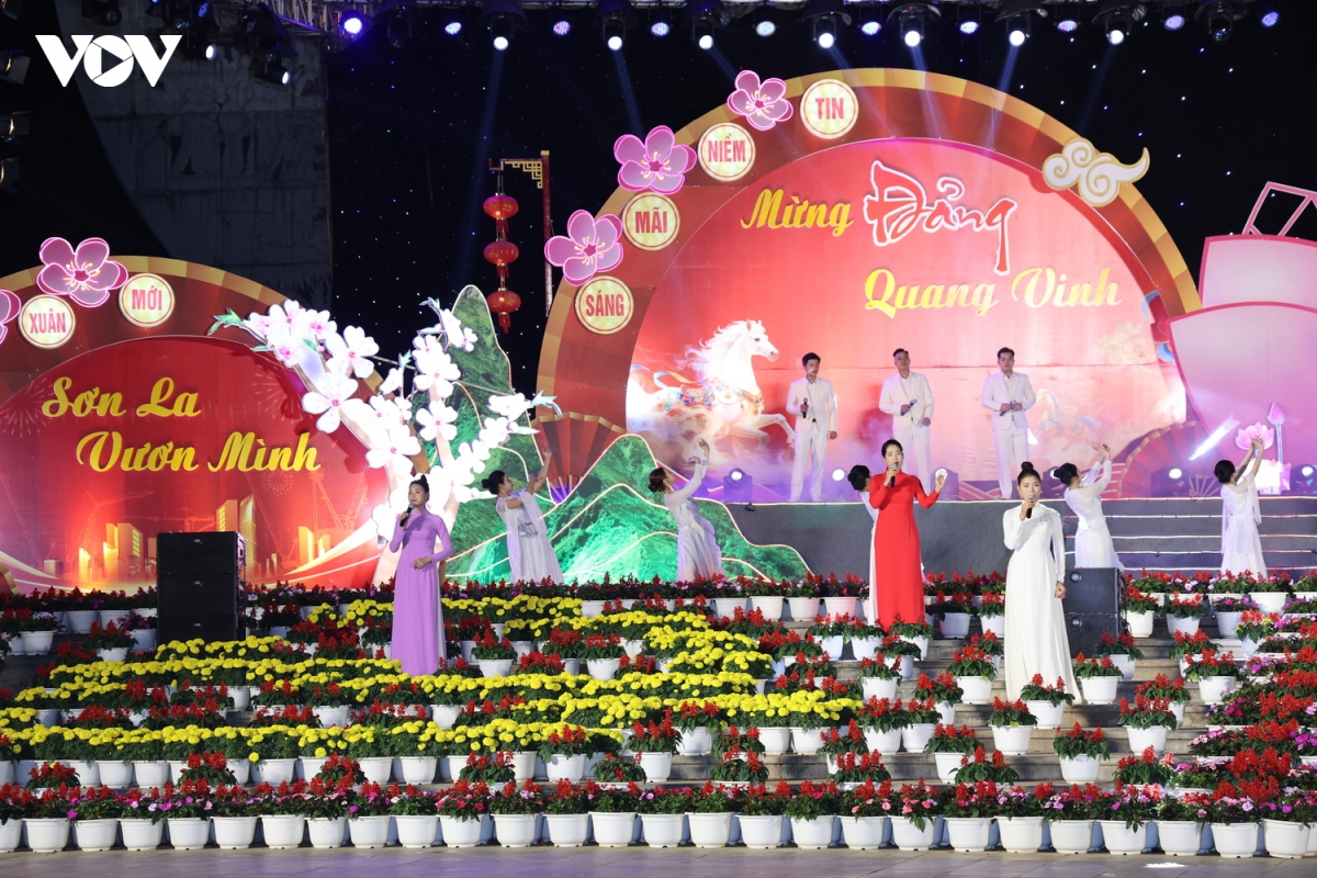 chuong trinh nghe thuat son la khuc trang ca bat tu chao xuan moi 2026 hinh anh 3