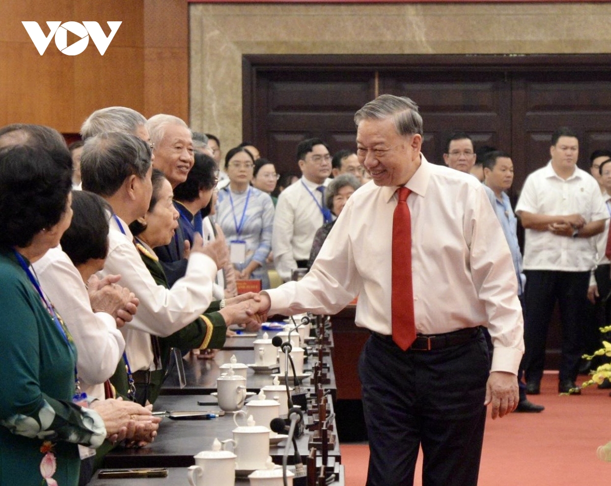 Tổng Bí thư Tô Lâm thăm, chúc Tết Đảng bộ và nhân dân TP Hồ Chí Minh