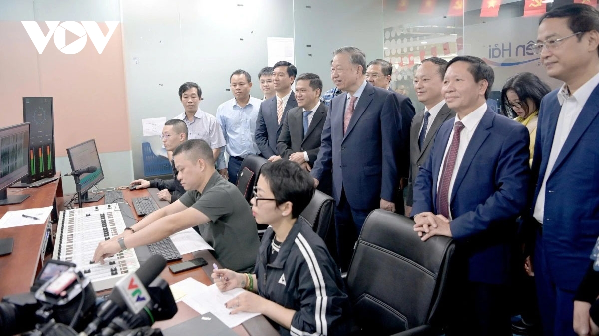 Tổng Bí thư Tô Lâm thăm chúc Tết 2 cơ quan báo chí chủ lực VOV và VTV