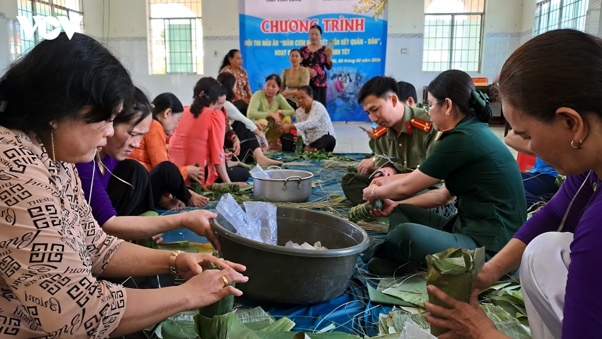 Xuân gắn kết tình quân dân trên quê hương Vĩnh Long hợp nhất
