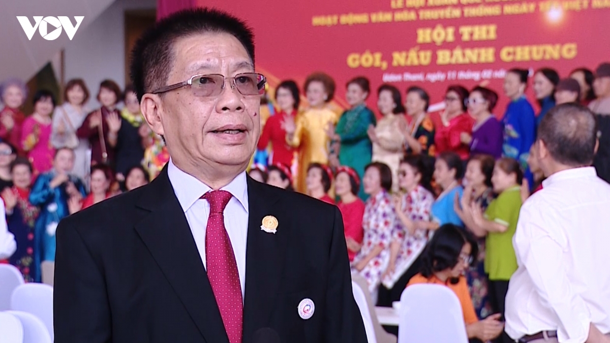 huong tet viet tren dat thai goi tron tinh que vao nep nuong, la dong hinh anh 5