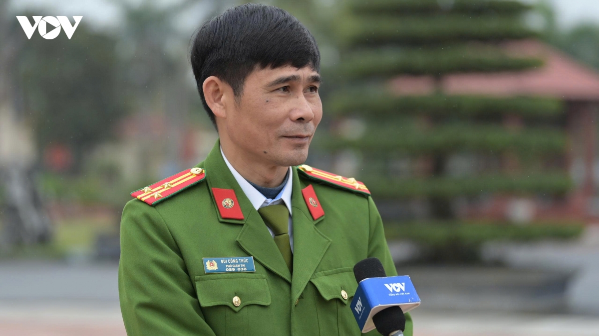 Doi van nghe o trai giam xuan nguyen nhung loi ca thap sang niem tin sau song sat hinh anh 3