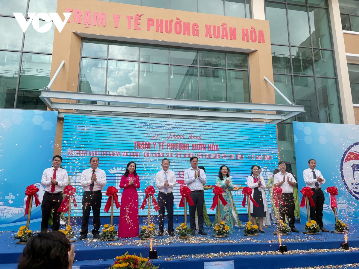 tp.hcm lan dau ra mat doi cham soc suc khoe lien tuc gan voi dia ban hinh anh 4