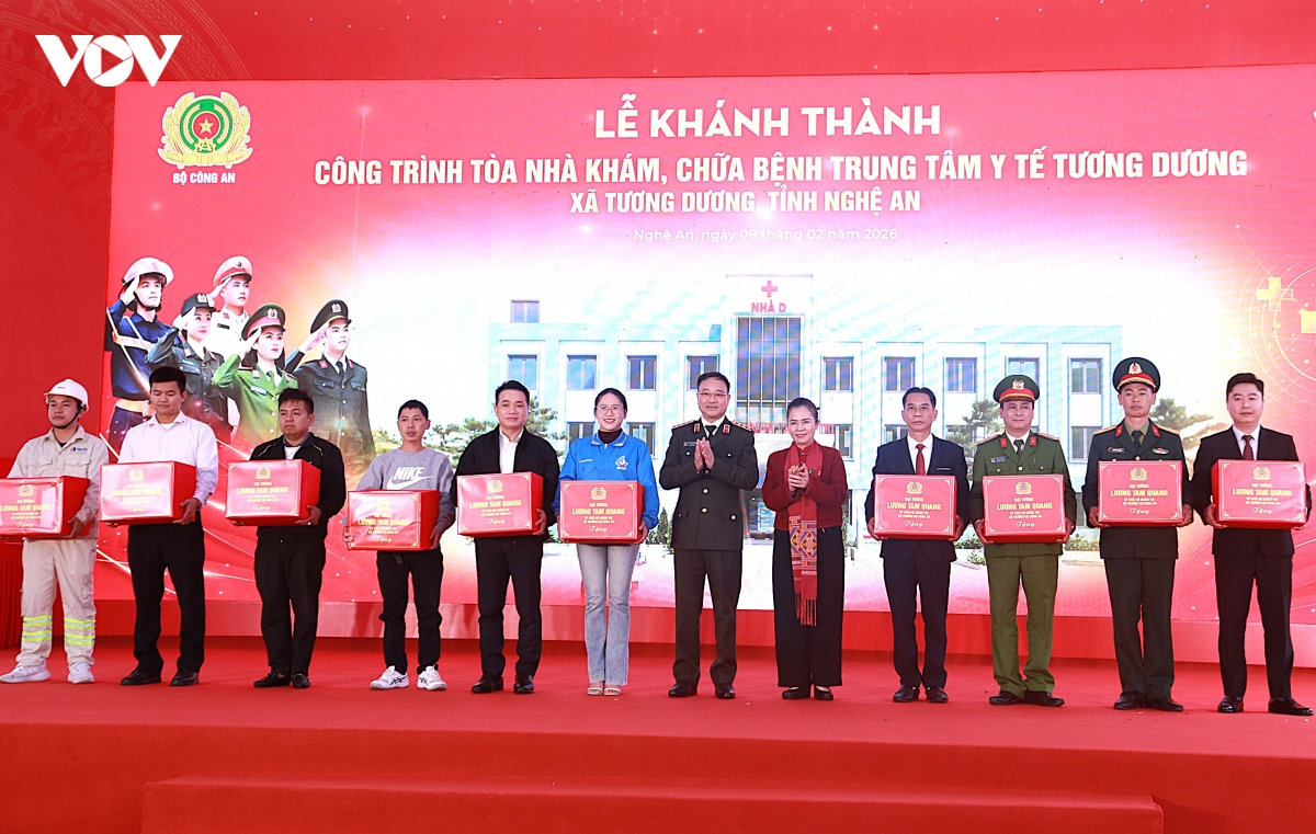 khanh thanh toa nha kham, chua benh trung tam y te tuong duong tai nghe an hinh anh 4