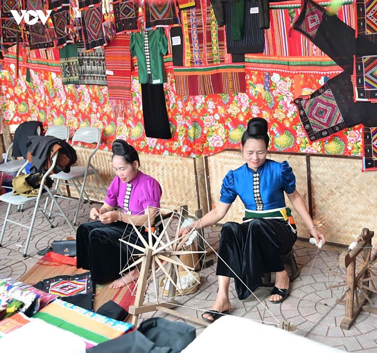 son la ron rang hoi xuan tren que huong chuoi ngot, xoai thom hinh anh 13