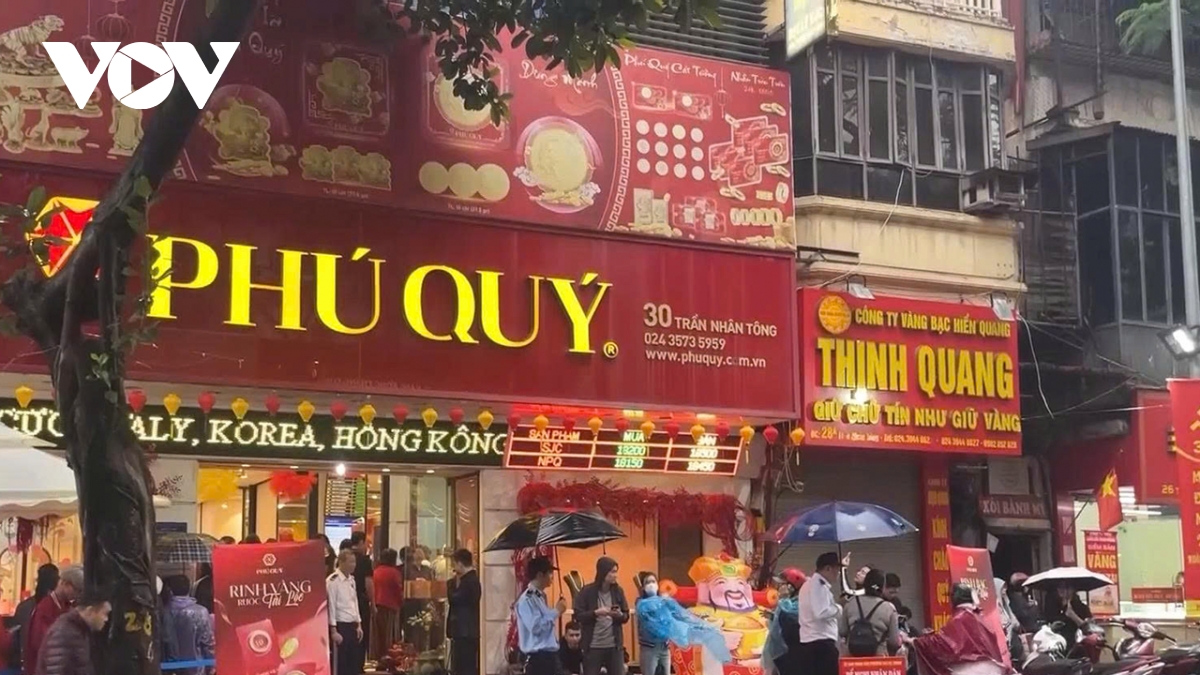 gia vang hom nay 8 4 vang trong nuoc va the gioi cung tang hinh anh 2