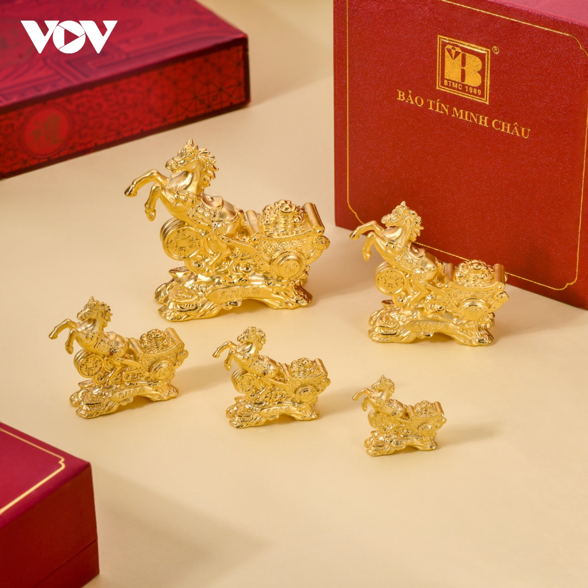 Giá vàng SJC chênh kỷ lục gần 30 triệu/lượng, nhà đầu tư “trắng tay” vì lỗ nặng