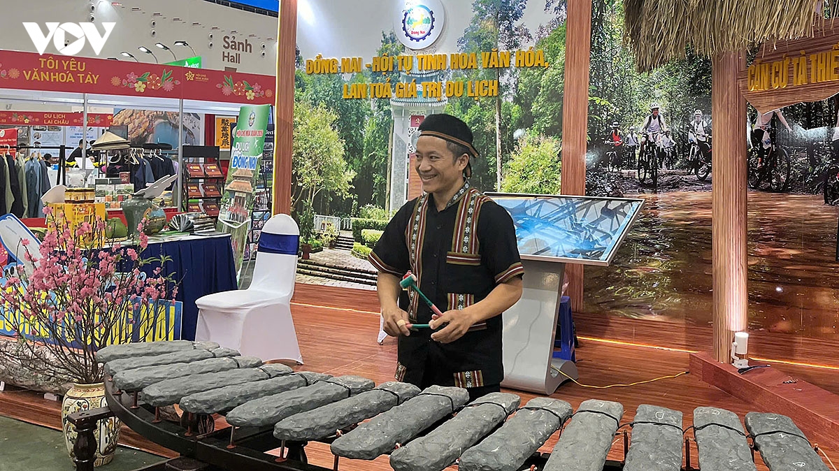 van hoa vung cao tao dau an manh me tai hoi cho mua xuan 2026 hinh anh 4