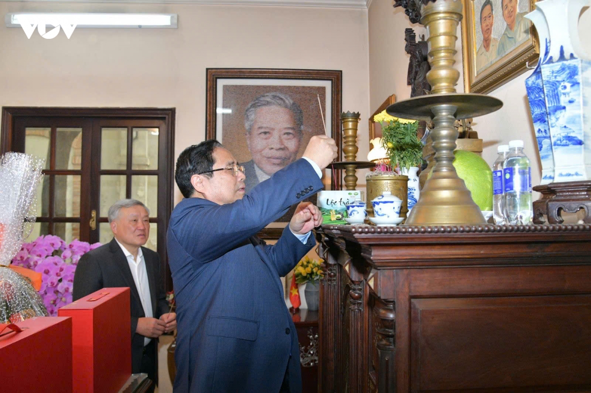 thu tuong pham minh chinh tham, chuc tet nguyen lanh dao Dang, nha nuoc hinh anh 3