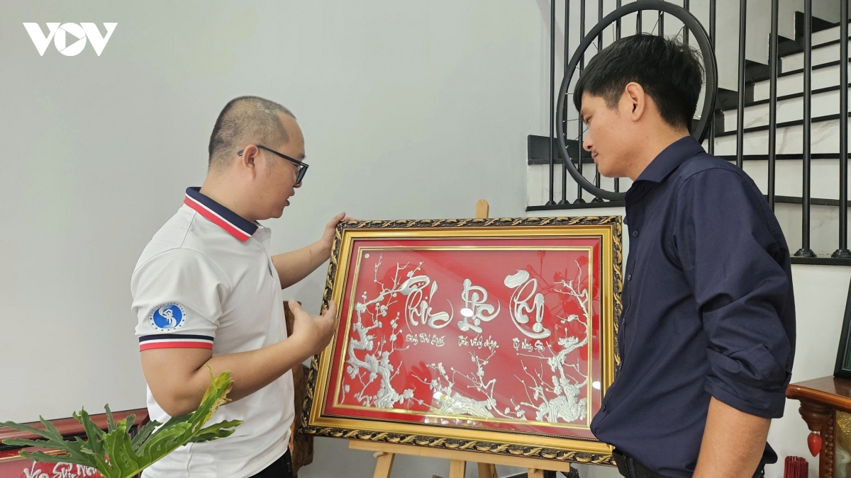 so hoa tranh vo lon thoi canh tranh hinh anh 14