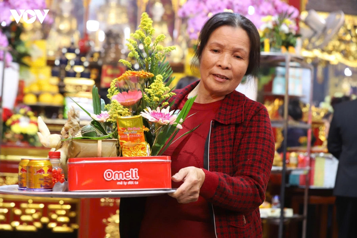 phu day dem dau xuan, khach phuong tay ngo ngang hoa minh chiem bai, xin loc mau hinh anh 13