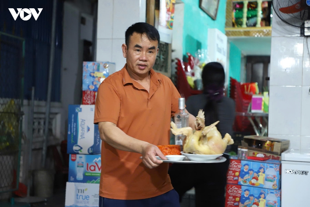phu day dem dau xuan, khach phuong tay ngo ngang hoa minh chiem bai, xin loc mau hinh anh 7