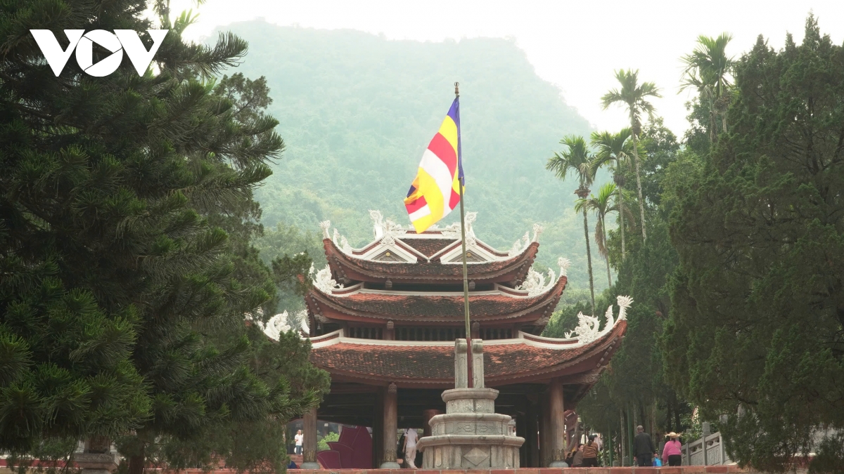 Lễ hội Chùa Hương 2026: Siết quản lý, nâng tầm điểm đến tâm linh