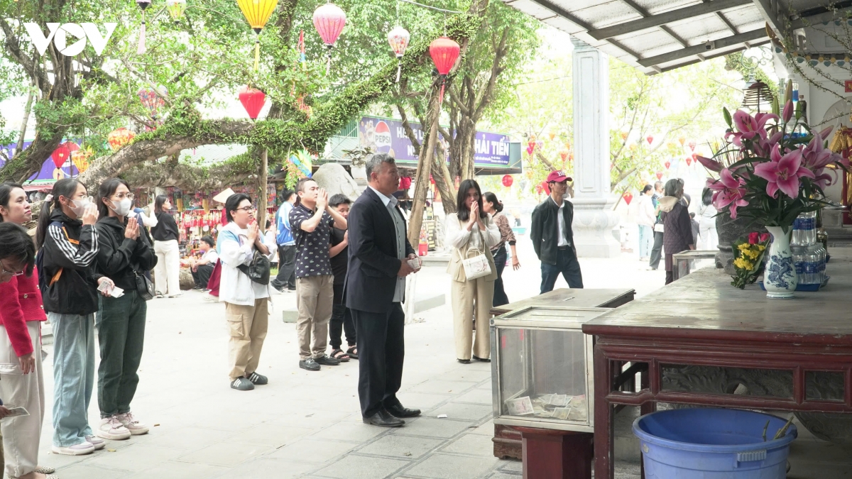 le hoi chua huong 2026 siet quan ly, nang tam diem den tam linh hinh anh 10