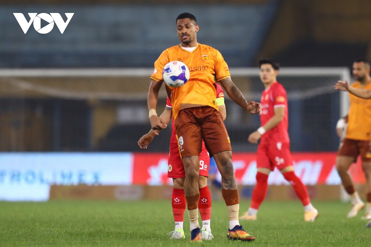 ket qua vong 14 v-league 2025 2026 cahn va Da nang thang dam hinh anh 22