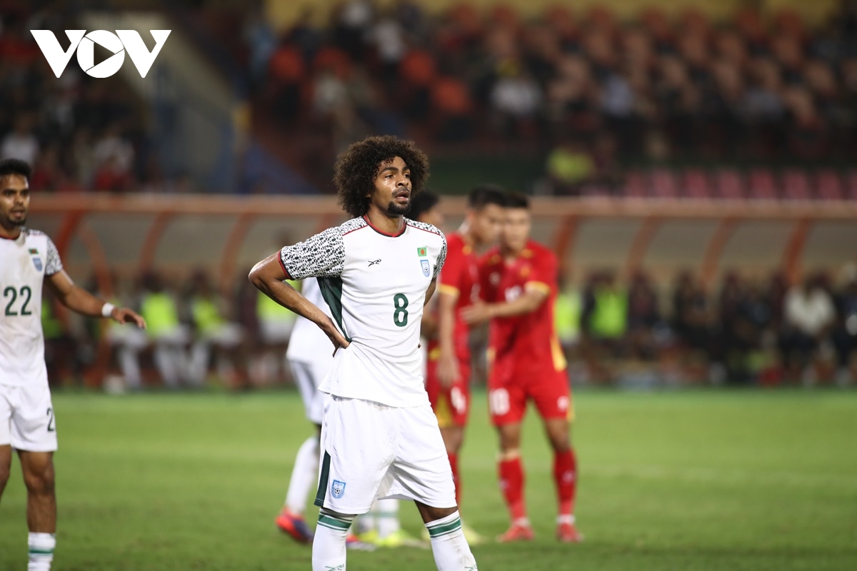 cuu cau thu ngoai hang anh met nhoai truoc dan sao Dt viet nam hinh anh 6