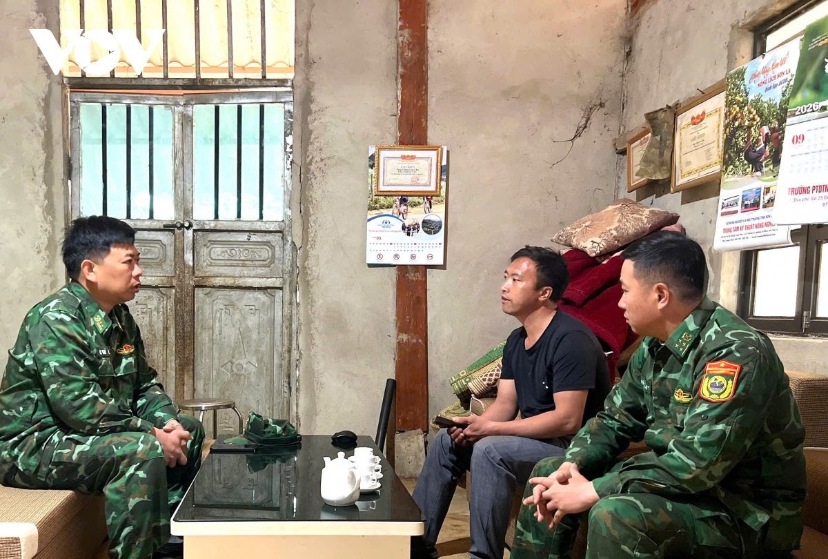 can ngay bau cu, bo doi bien phong son la len nuong, xuong ban de tuyen truyen hinh anh 10