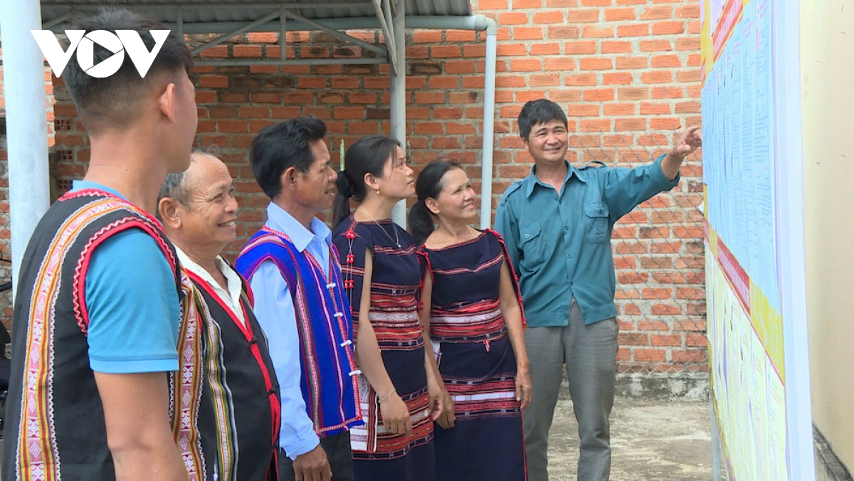 Cử tri kỳ vọng đại biểu Quốc hội khóa XVI lắng nghe và hành động