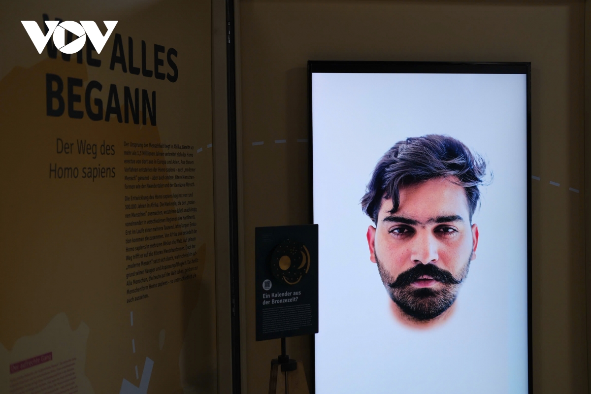 trien lam khoa hoc Duc tai ha noi giai ma vu tru, con nguoi va ai hinh anh 7