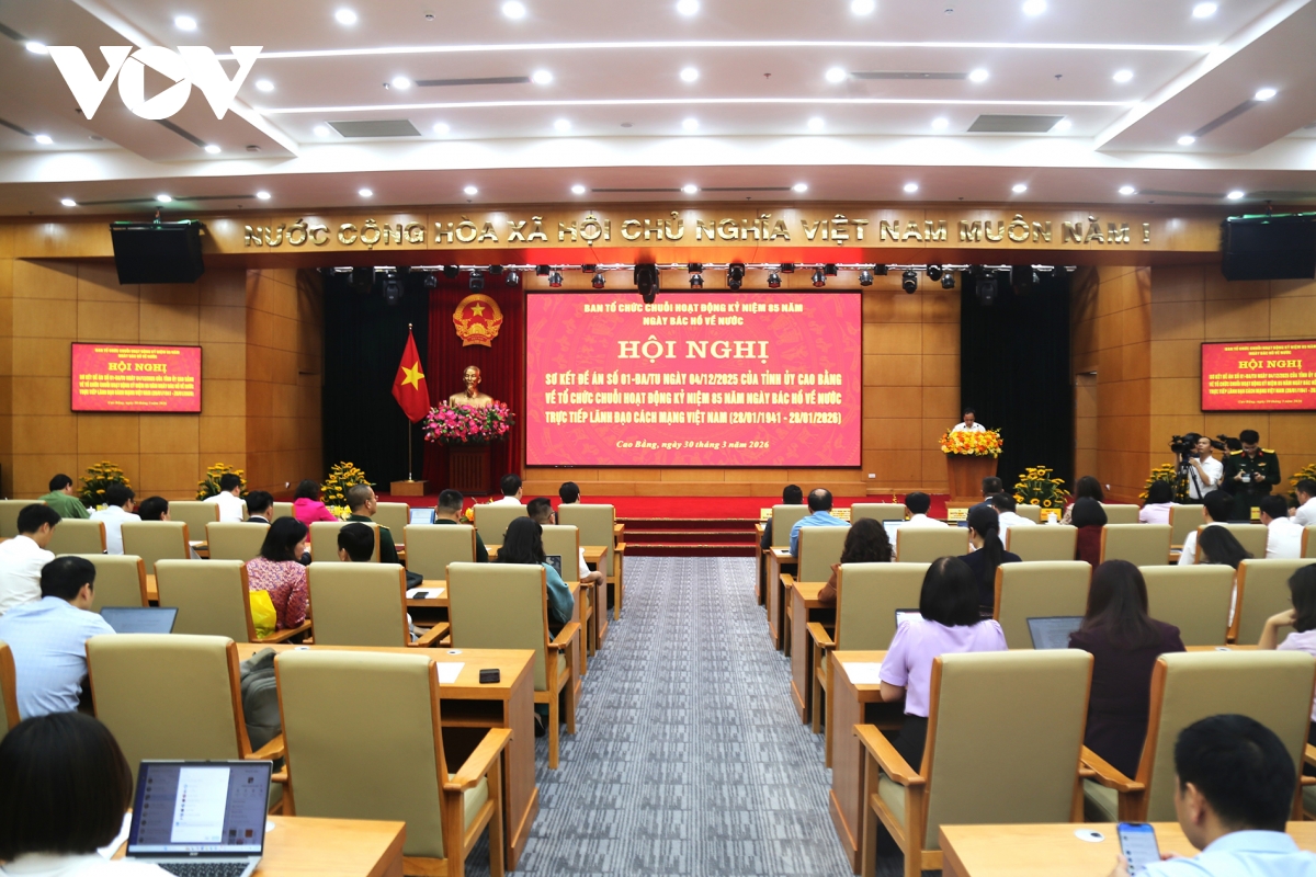 vov Dong bac nhan 3 bang khen dip cao diem tuyen truyen 85 nam bac ho ve nuoc hinh anh 1