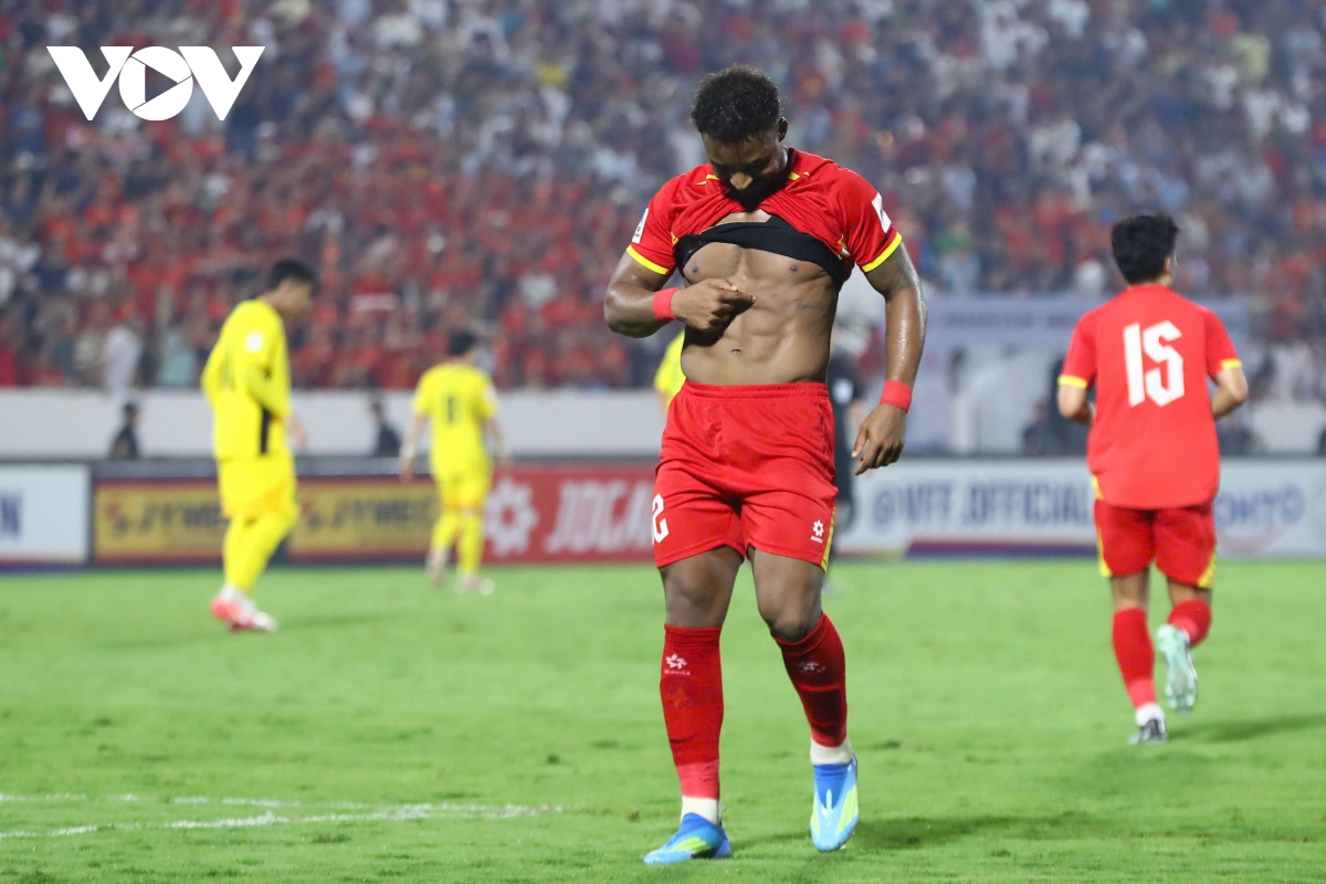 hoang hen kien tao, xuan son ghi ban trong ngay Dt viet nam phuc thu Dt malaysia hinh anh 10