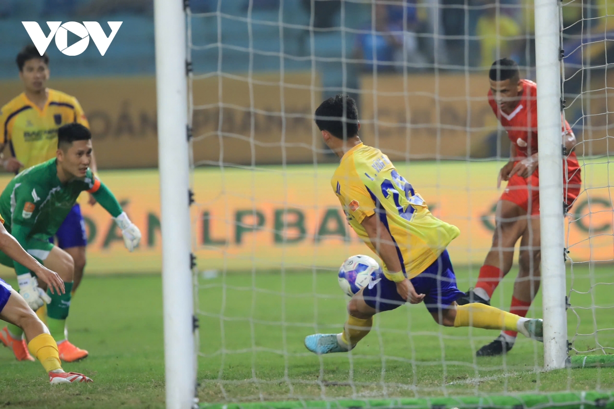 thang bac ninh trong the hon nguoi, the cong viettel vao ban ket cup quoc gia hinh anh 9