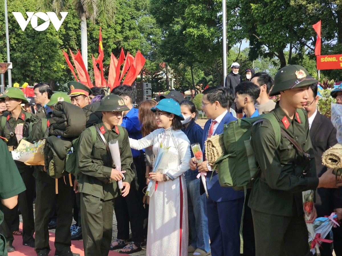 Dai bieu hDnd Dak lak ky vong va trach nhiem truoc nhiem ky moi hinh anh 1