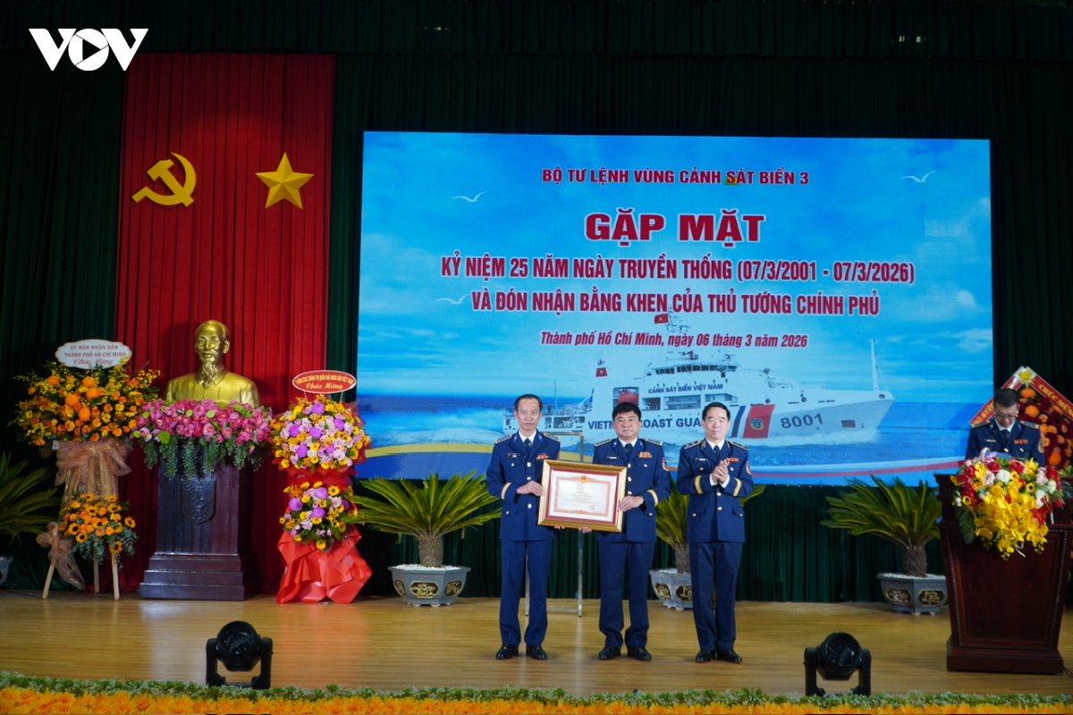 bo tu lenh vung canh sat bien 3 25 nam vung vang bao ve chu quyen bien dao hinh anh 2