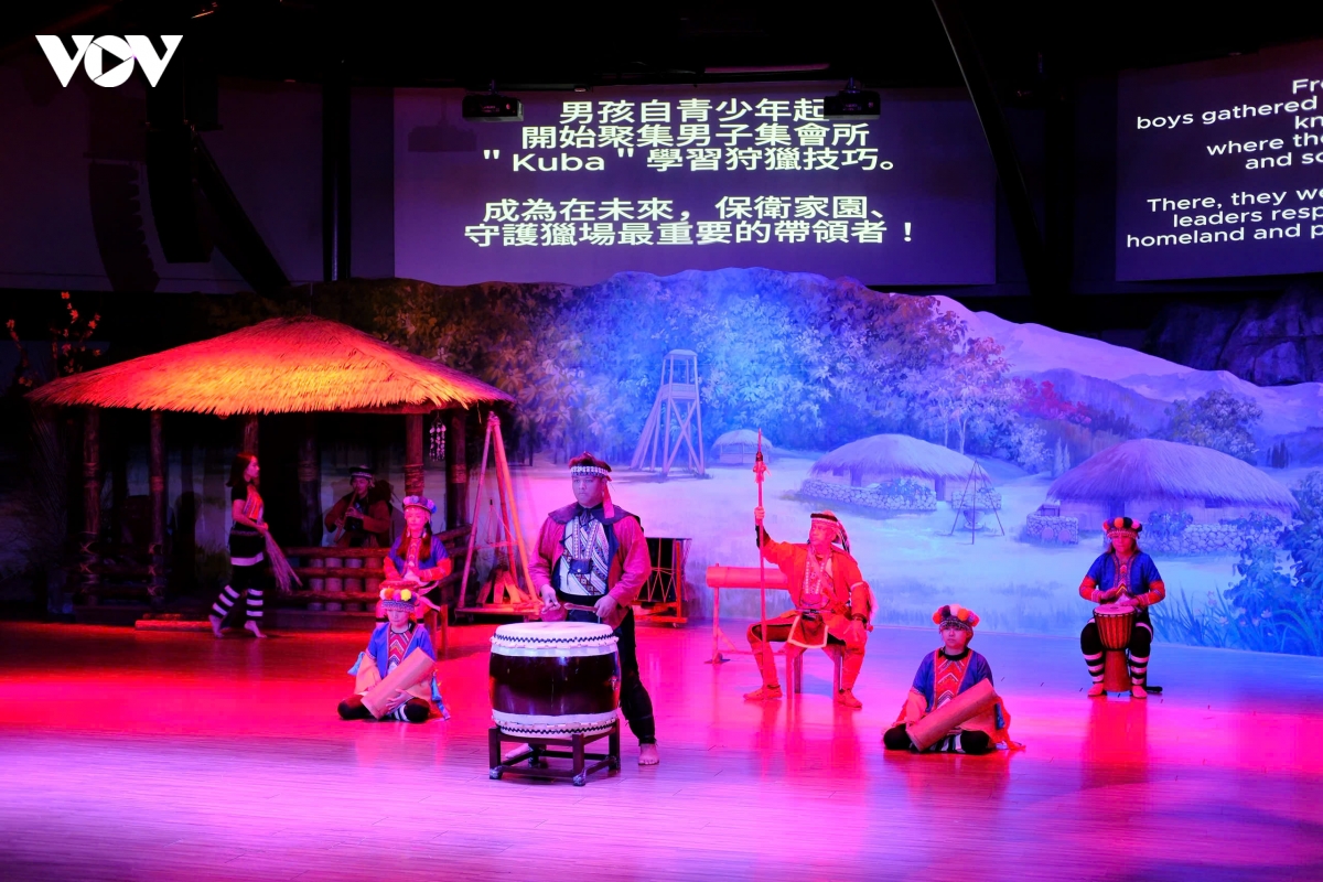 du xuan alishan - lac giua bien may va rung co thu cua Dai loan hinh anh 19