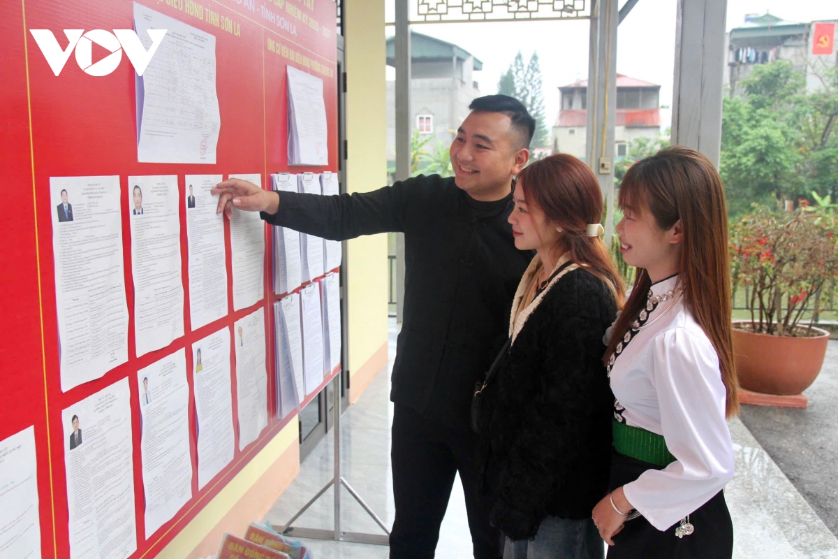 Mong chờ lần đầu được thực hiện quyền bầu cử