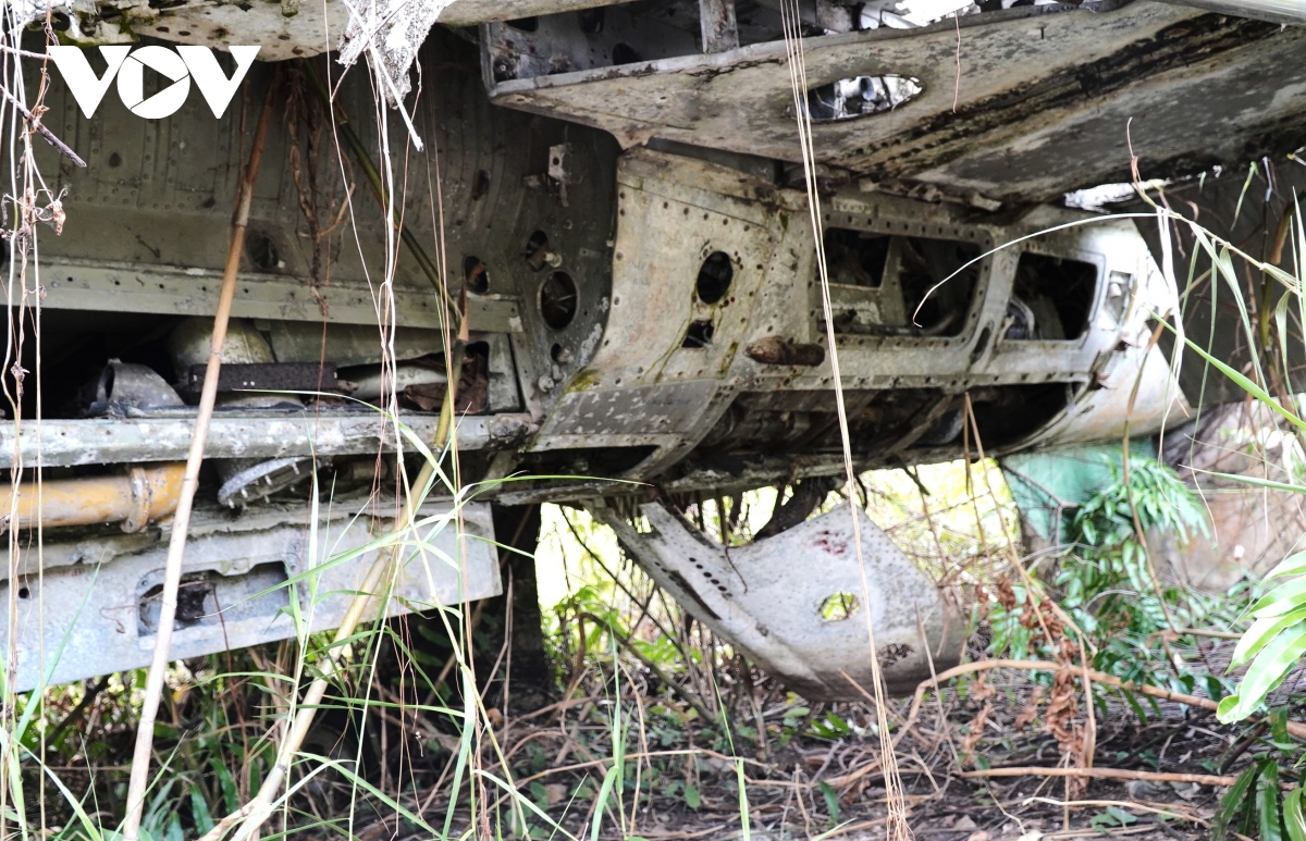 ca mau tim chu chiec may bay chien dau mig-21 hinh anh 2