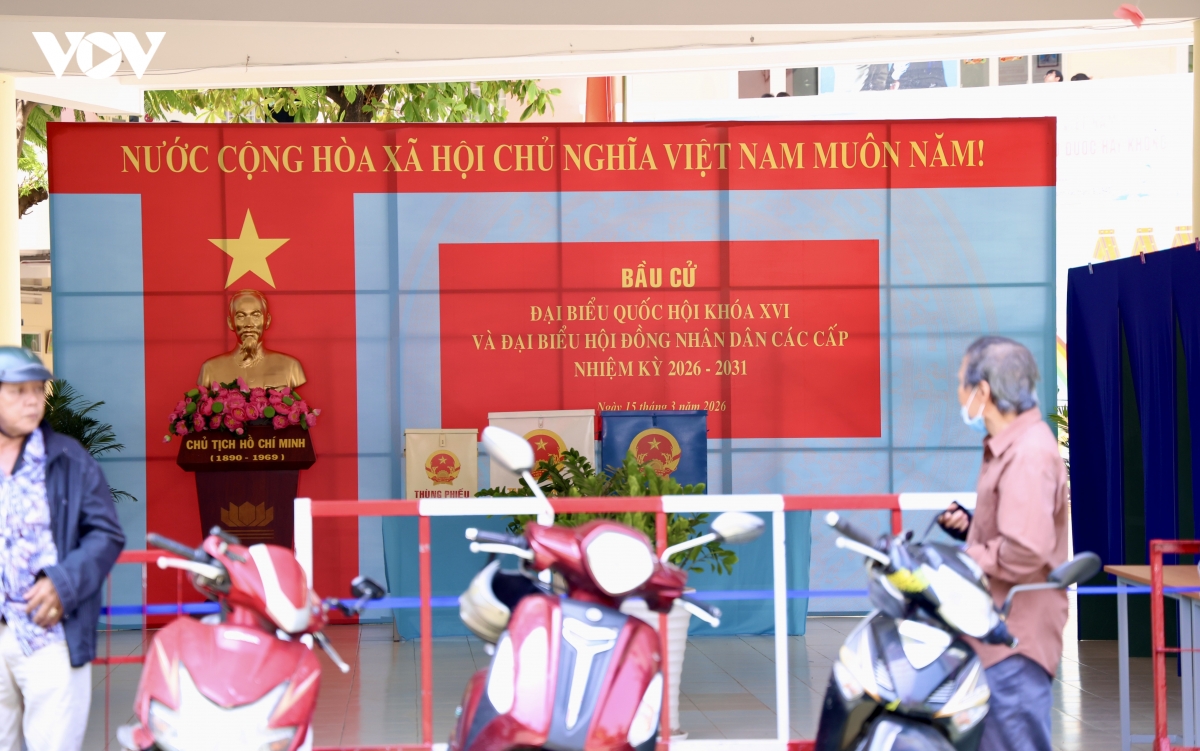 khong khi bau cu hien ro khap pho phuong tp.hcm hinh anh 7