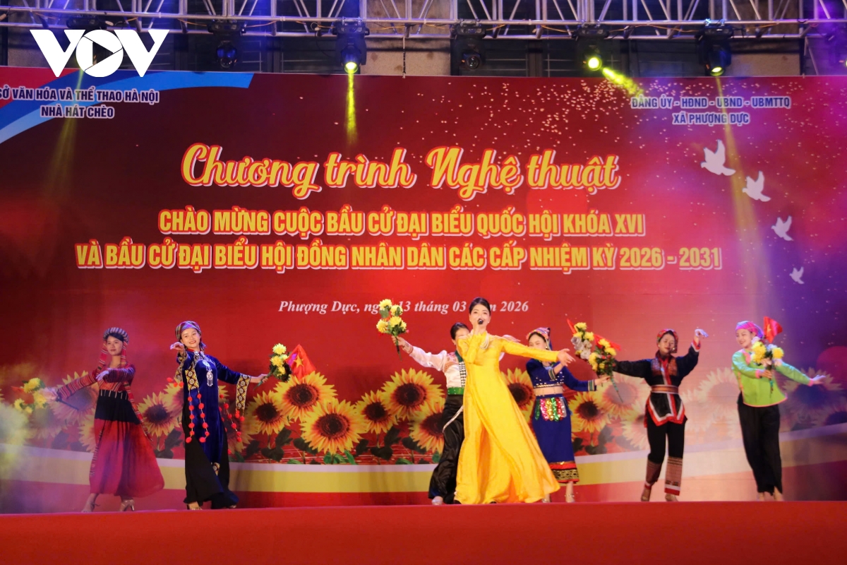 Đêm nghệ thuật “Màu cờ tôi yêu” chào mừng bầu cử đại biểu Quốc hội khóa XVI