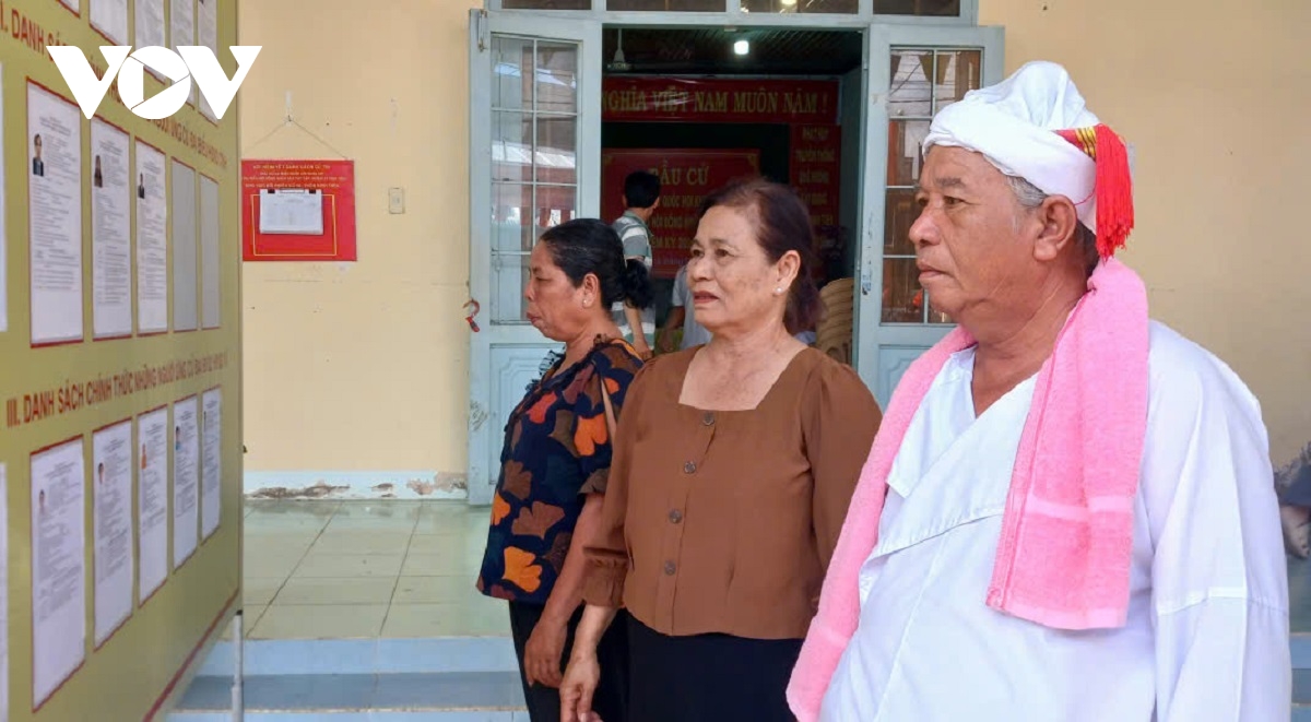 Vùng đồng bào Chăm, Raglai ở Lâm Đồng rộn ràng trước ngày bầu cử