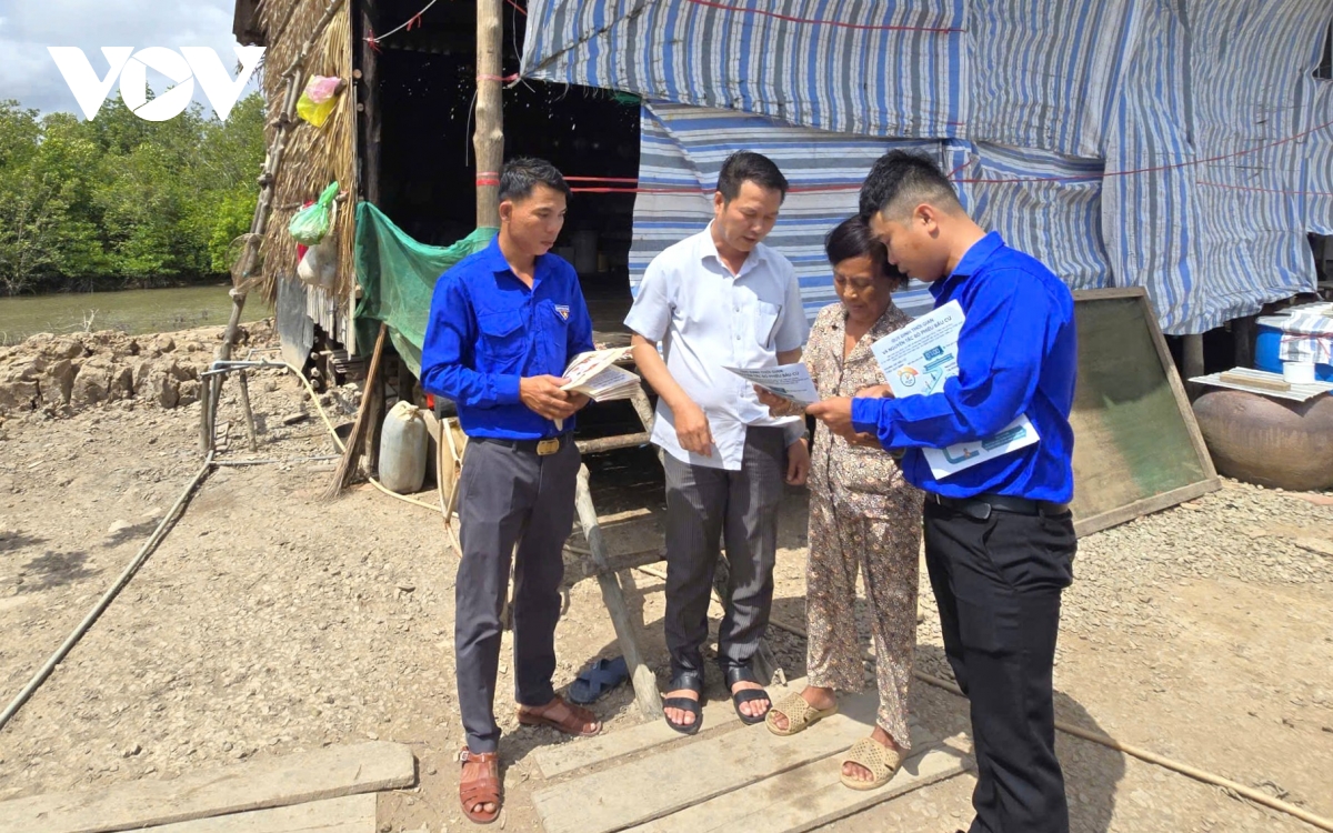 ngay hoi non song - mien bien ca mau chu dong, sang tao trong tuyen truyen hinh anh 2
