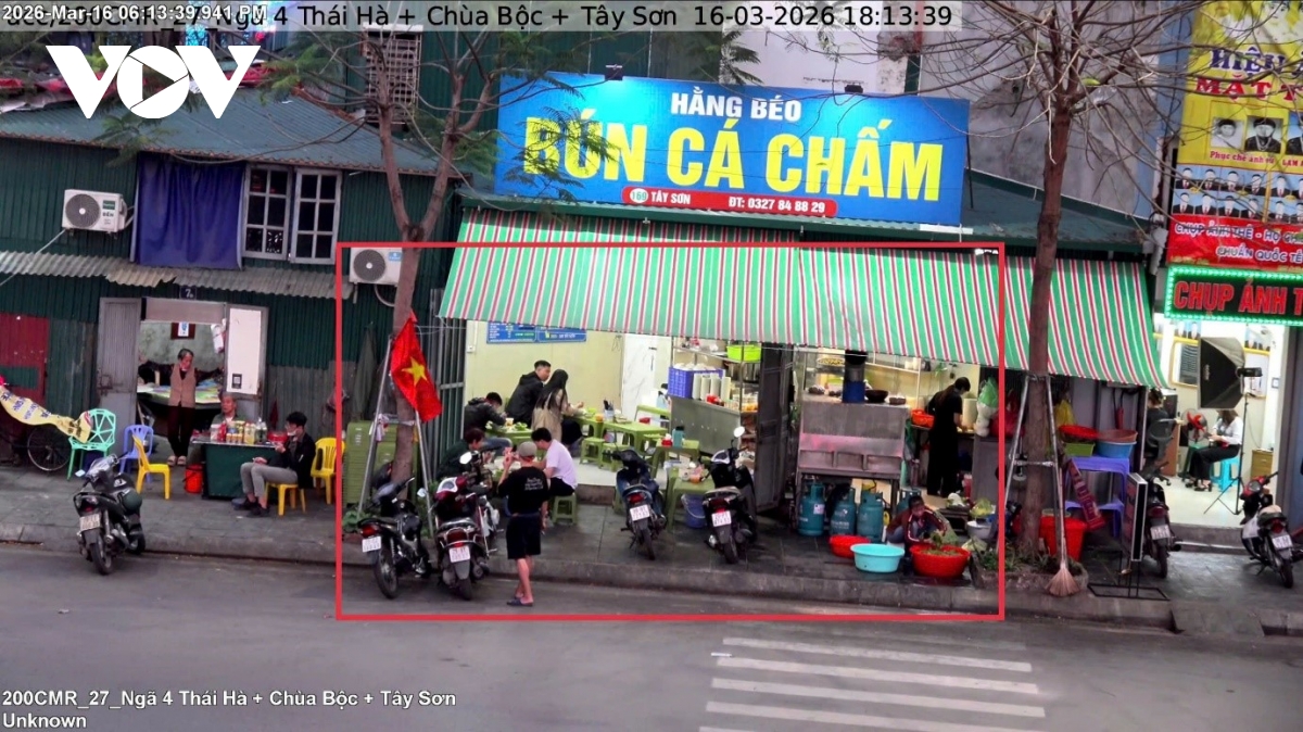 chi mot ngay, camera ai o ha noi phat nguoi 390 truong hop vi pham trat tu do thi hinh anh 3