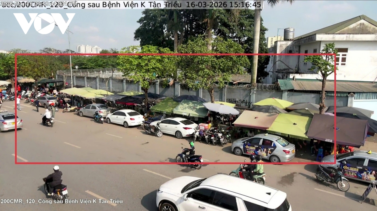 chi mot ngay, camera ai o ha noi phat nguoi 390 truong hop vi pham trat tu do thi hinh anh 7