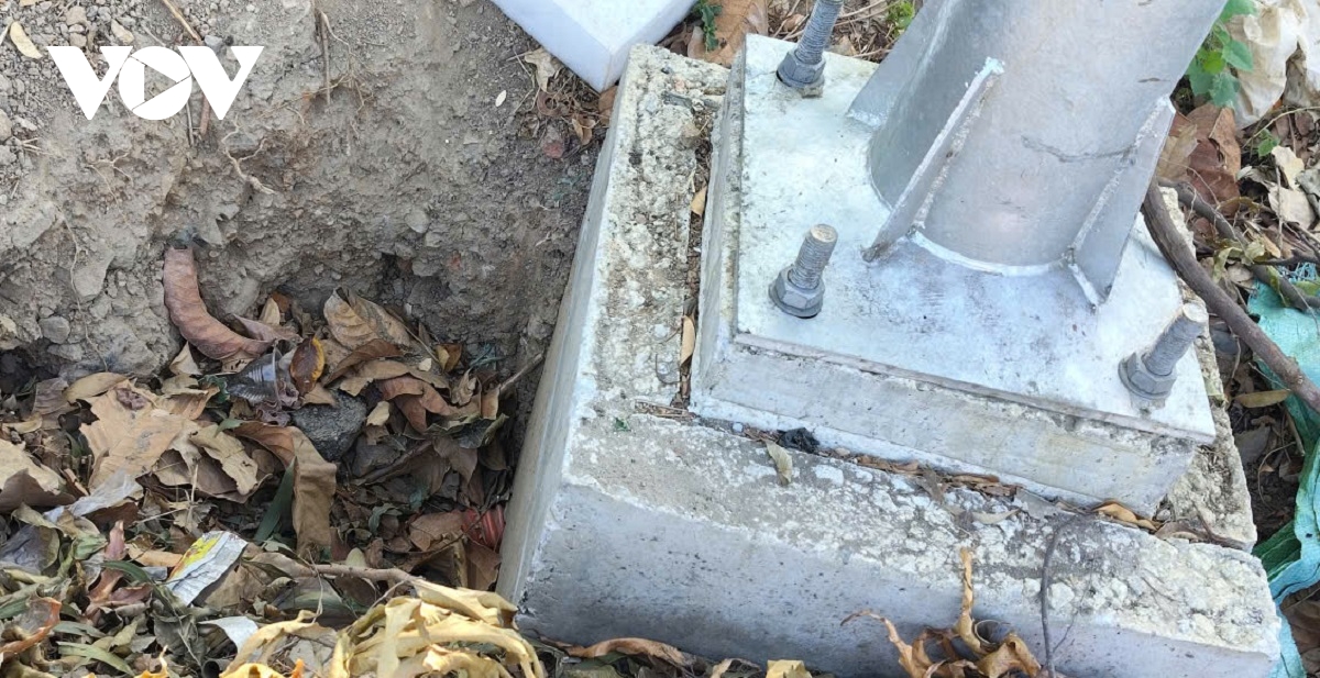 bao dong nan trom cat cap dien den chieu sang vung nong thon lam Dong hinh anh 4