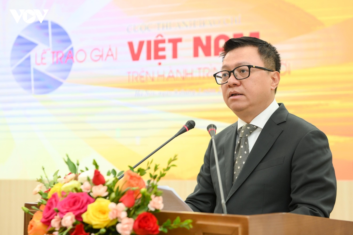 22 tac pham doat giai cuoc thi anh bao chi viet nam tren hanh trinh doi moi hinh anh 2