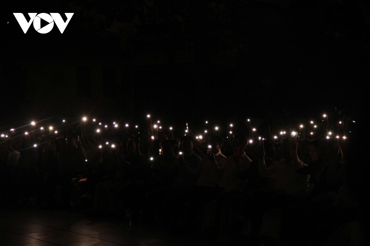  ha noi binh yen - khi am nhac ke cau chuyen van hoa thu do hinh anh 11