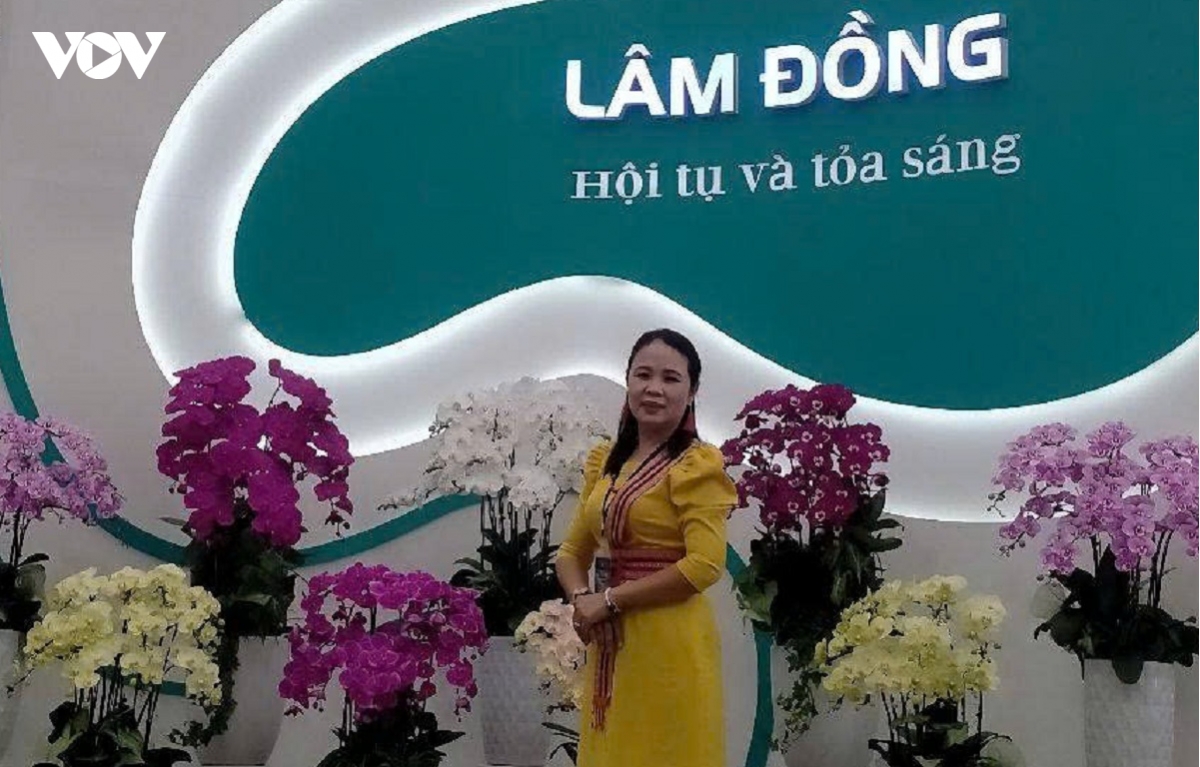 nguoi phu nu cham tu quan ly van hoa den ung cu dai bieu quoc hoi khoa xvi hinh anh 3