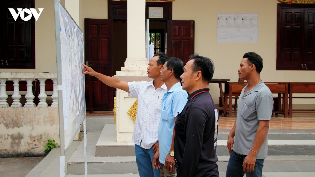 vung dong bao khmer, bien gioi bien huong ve ngay hoi bau cu hinh anh 2