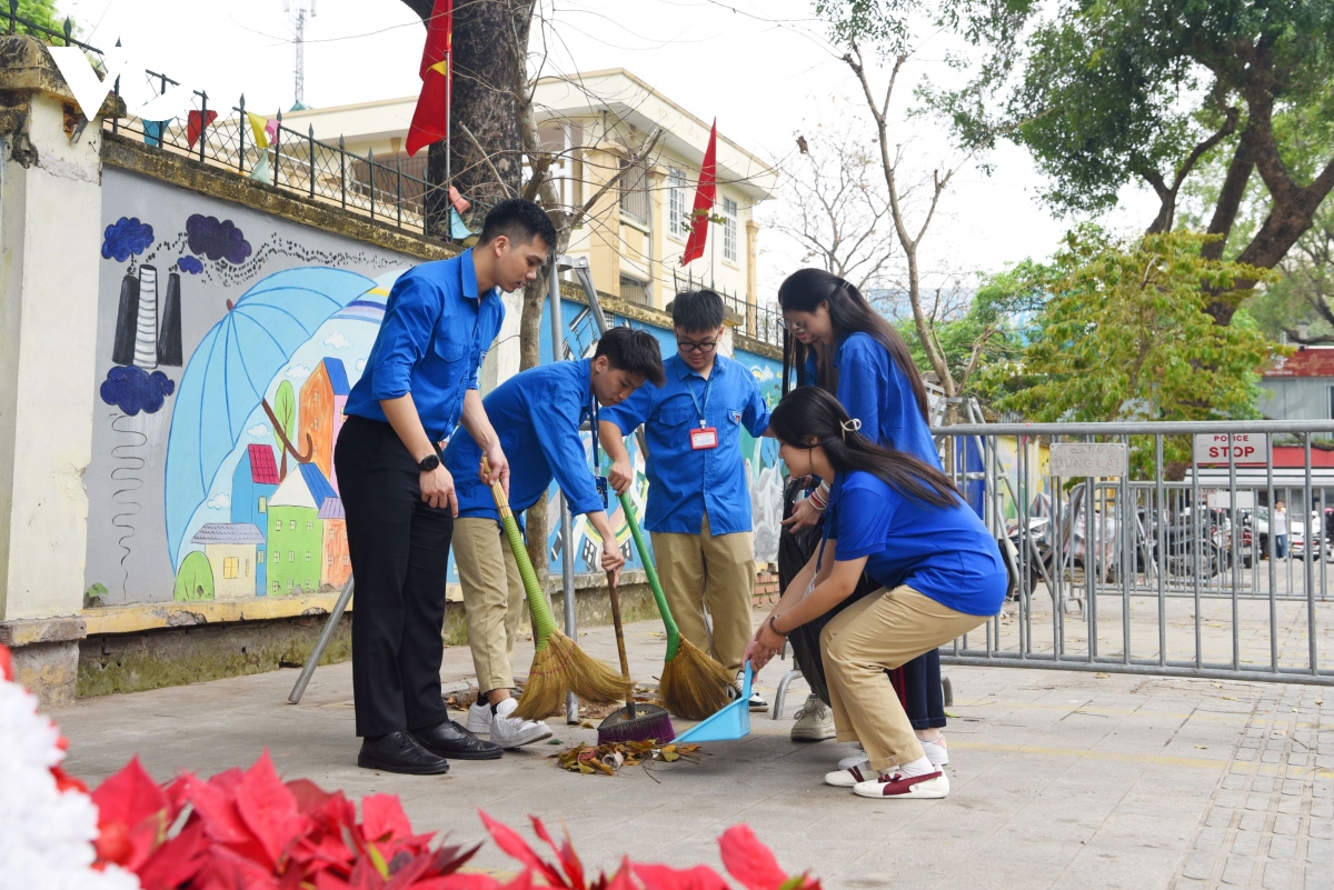 tuoi tre thu do tich cuc huong ung phong trao ngay chu nhat xanh hinh anh 7