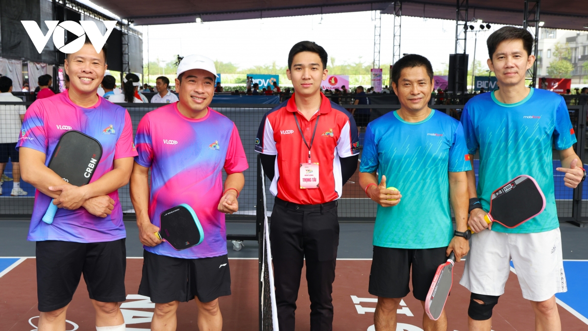 ruc lua voi 800 van dong vien tranh tai tai giai pickleball lon nhat Dbscl hinh anh 1