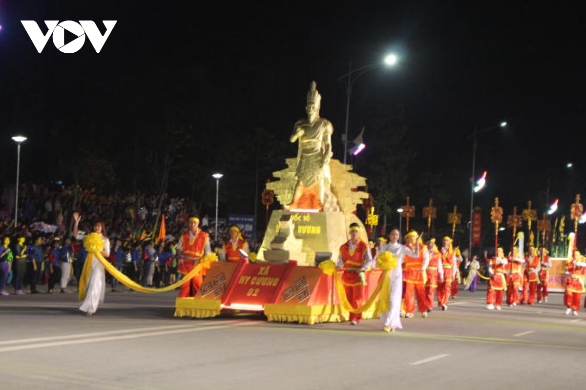 nhieu diem moi trong dip gio to hung vuong - le hoi Den hung nam 2026 hinh anh 2