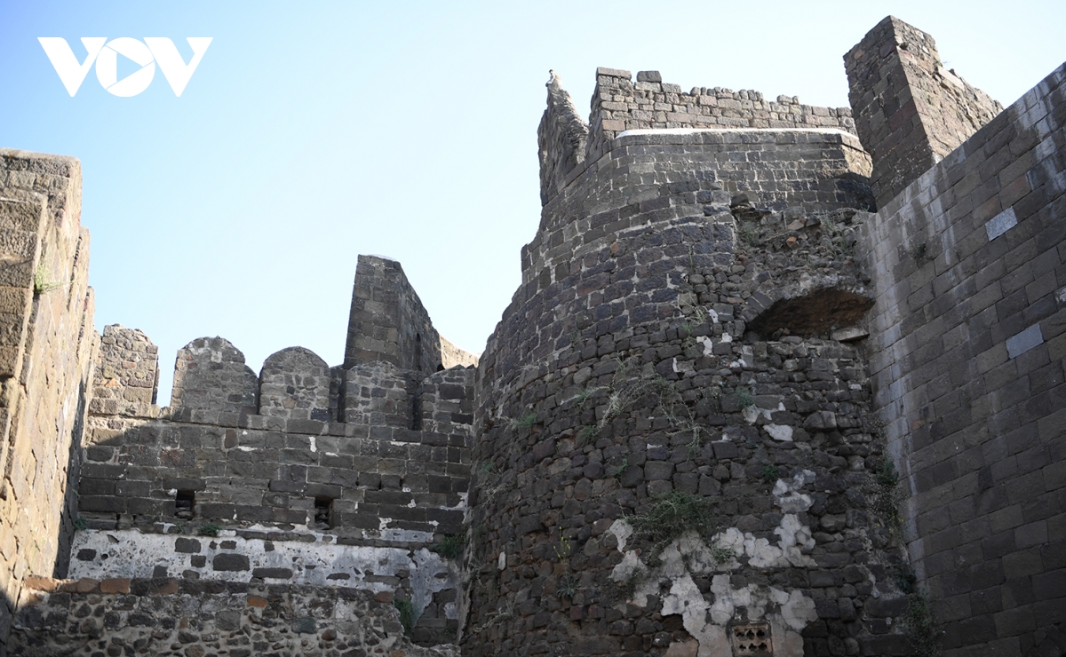 daulatabad - phao dai hung vi va kien co bac nhat cua An Do thoi trung co hinh anh 3